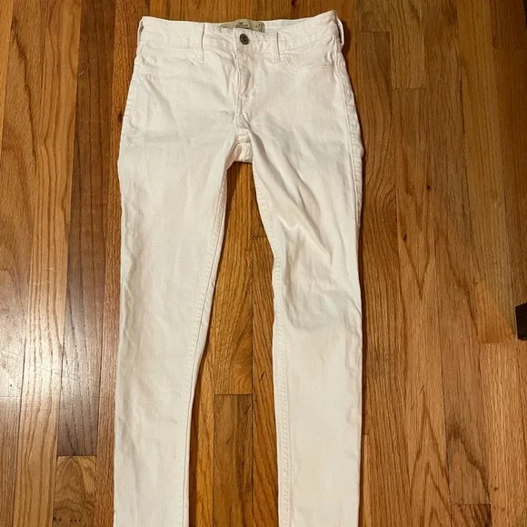 Hollister Women's Skinny Jeans - White - Picture 1 of 3